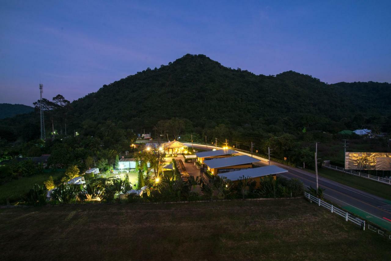 Bann Khaoyai Condominium Pak Chong Nakhonratchasima Exteriör bild